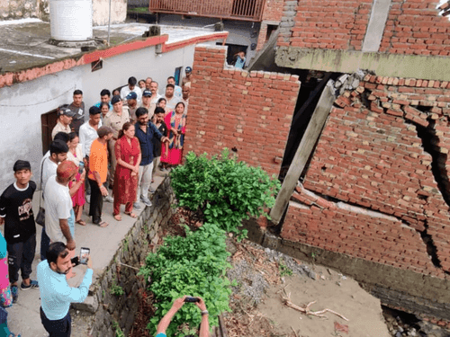 Cabinet Minister Rekha Arya inspected the disaster affected areas