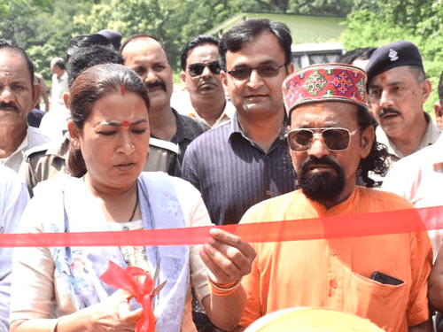 Cabinet Minister Rekha Arya inaugurated the mini stadium