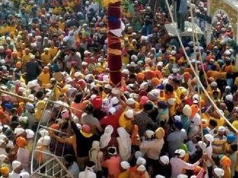 Devotees are coming from far and wide to pay their respects at the Darbar Sahib.