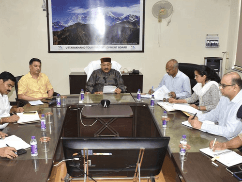 Cabinet Minister Satpal Maharaj chaired an important meeting in Garhi Cantt