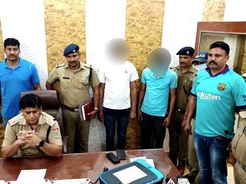 Accused arrested with fake notes