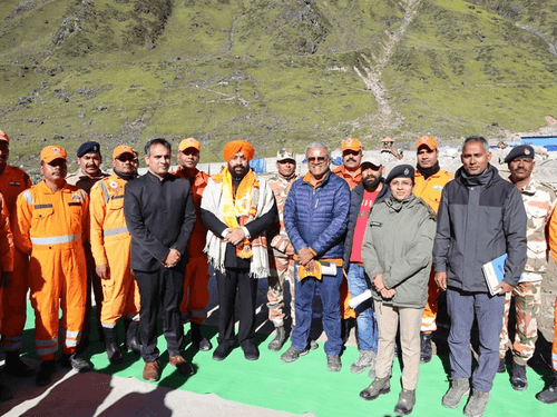 Governor Gurmit Singh inspected the development works with the darshan of Baba Kedarnath