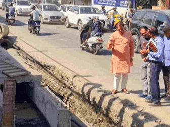 Cabinet Minister Dr. Premchand Aggarwal gave instructions to complete the construction work soon