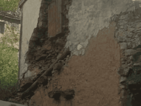 House damaged in Someshwar due to earthquake, four animals buried under debris