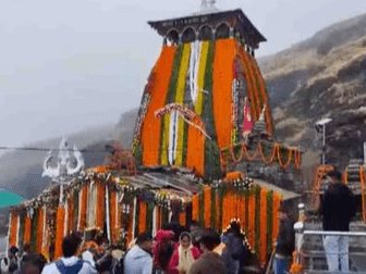 Tungnath's doors closed for winter