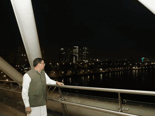 CM Dhami visited the iconic Atal Foot Over Bridge