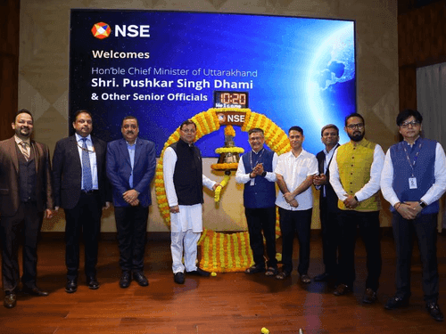 CM Dhami observed the activities conducted in the stock exchange in Mumbai