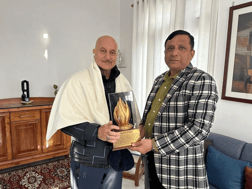 Shri Banshidhar Tiwari paid courtesy visit to famous film actor Anupam Kher in Dehradun