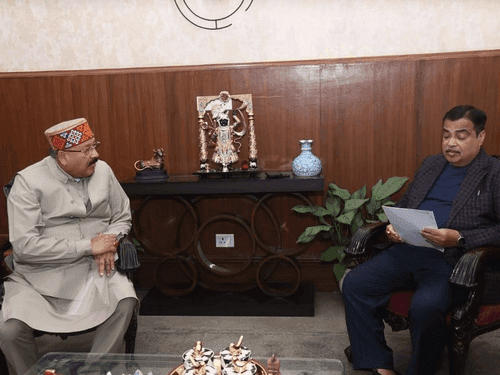 Cabinet Minister Satpal Maharaj met Union Road Transport Highways Minister Nitin Gadkari