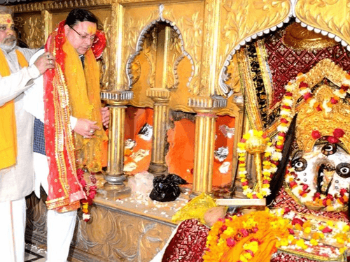 CM Dhami performed Dugdhabhishek and worshiped in the famous Govardhan temple