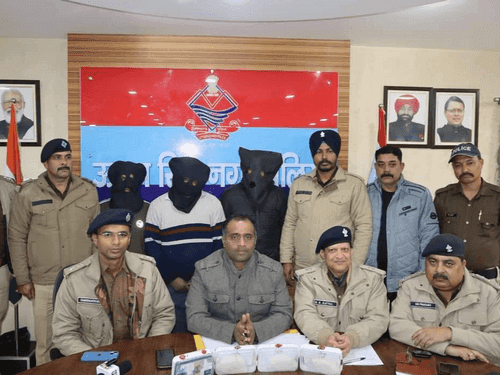 03 accused arrested with drugs worth lakhs of rupees