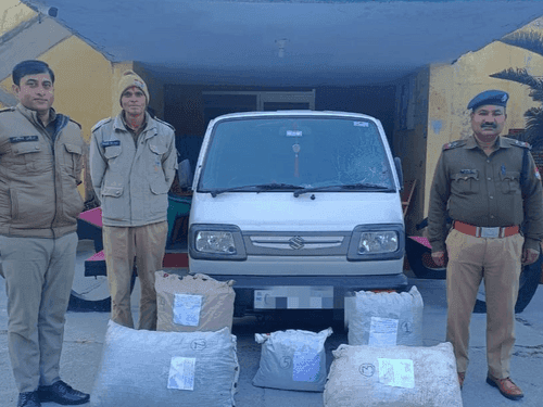 Almora Police seized vehicle with 49.548 kg of hashish