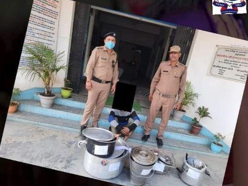 Within 24 hours, Ranipur police disclosed theft in school
