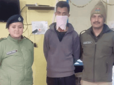 Pithoragarh Police took action against 108 people violating traffic rules