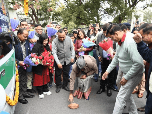 Chief Secretary launches electric bus service for secretariat personnel