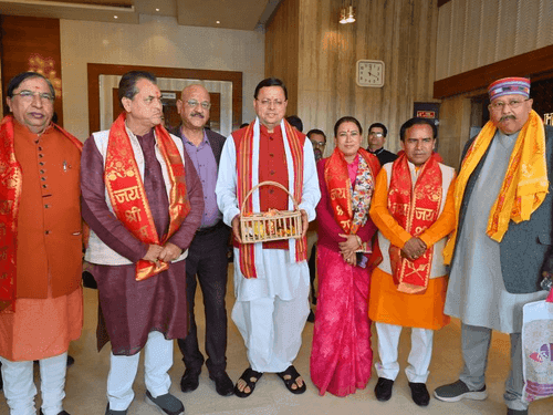 CM Dhami visited Ramlala in Ayodhya