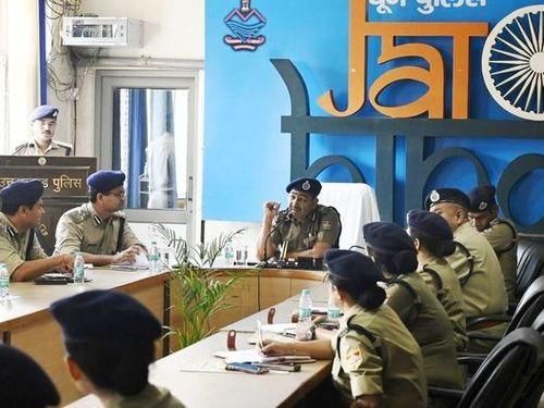 DGP Sir adopts a strict stand to handle the traffic system