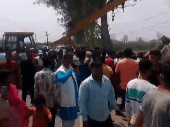 Big road accident in Kichha, truck overturned out of control