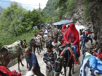 A devotee died during the Yamunotri Dham Yatra