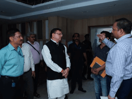 CM Dhami inspected the under-construction building of 'Uttarakhand Niwas'