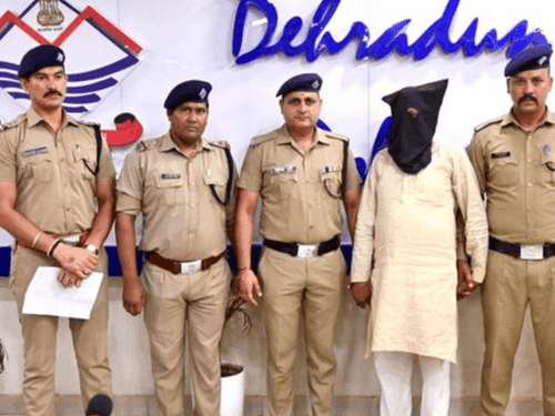 Smuggler arrested with 273 grams of illegal smack worth Rs 82 lakh