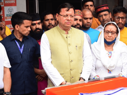 CM Dhami paid tribute to Kedarnath MLA Smt. Shailarani Rawat