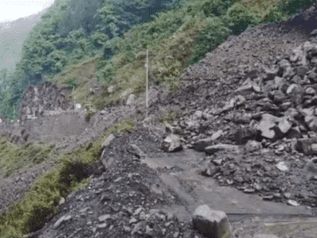 Gangotri National Highway blocked due to debris