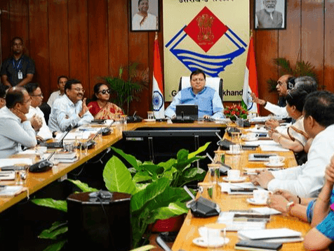 CM Dhami held a meeting regarding preparations for implementing UCC