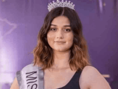 Ananya from Khatima became Miss Universe Uttarakhand