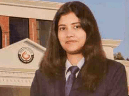 Graphic Era University student Anshika Semwal selected on a package of 17.30 lakhs