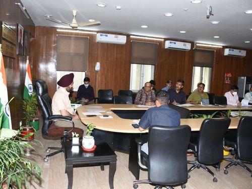 Chief Secretary Dr. S.S. Sandhu held a meeting with the officials of Tourism and Public Works Department