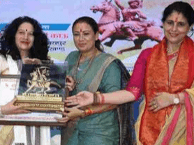 Sonia of Champawat received Teelu Rauteli Award