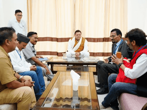 Representatives of various journalist organizations met CM Dhami