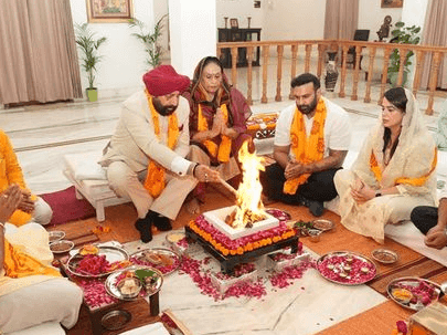 Governor Gurmit Singh performed havan for the prosperity and happiness of the state
