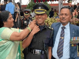 Tanuj Bisht of Dwarahat became lieutenant in Indian Army