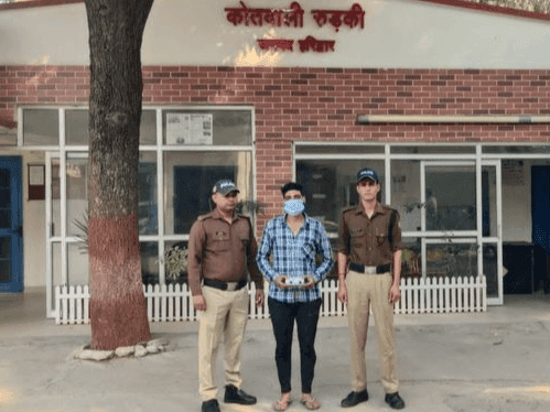 Haridwar Police arrested a smuggler with 12.87 grams of illegal smack
