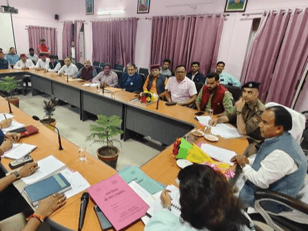 Minister Dr. Rawat held a meeting regarding Baikunth Chaturdashi fair