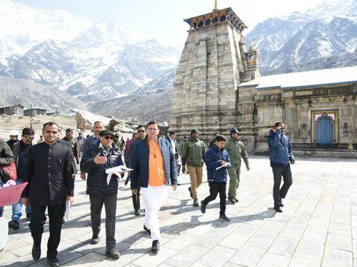 CM Dhami conducted on-site inspection of preparations related to the upcoming yatra in Kedarnath Dham