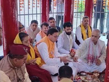 CM Dhami offered prayers at Kalimath temple and wished for the prosperity of the state