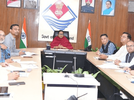 Chief Secretary Mrs. Radha Raturi held a meeting of the Expenditure Finance Committee