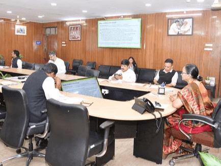 Chief Secretary reviewed the works of PM-Janman and Smart Metering