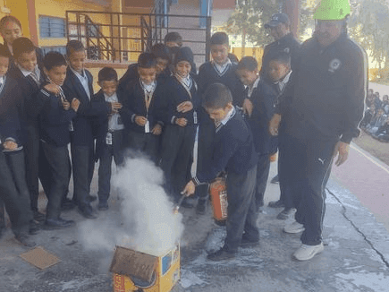 Fire Team Bageshwar conducted fire safety awareness campaign in the school