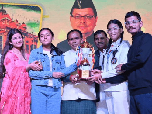 Cabinet Minister Dr Rawat participated in the closing ceremony of Baikunth Chaturdashi fair