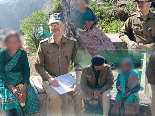 Almora Police Initiative: Efforts to help senior citizens