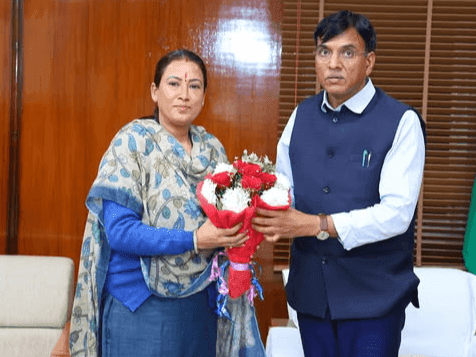 Cabinet Minister Rekha Arya met Union Sports Minister Mansukh Mandaviya