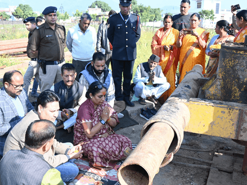 Assembly Speaker laid the foundation stone for 'tube well digging and related works'