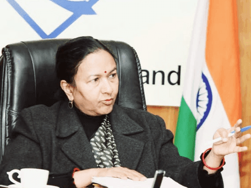 Chief Secretary Mrs. Radha Raturi held a meeting regarding strong land law