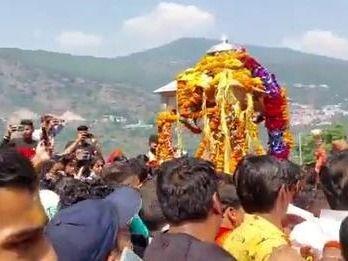 Baba Kedar's Doli left for his Dham