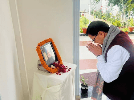 CM Dhami paid tribute to former Prime Minister late Dr. Manmohan Singh