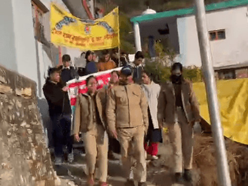 Uttarkashi Police launched a public awareness campaign in Bhatia village